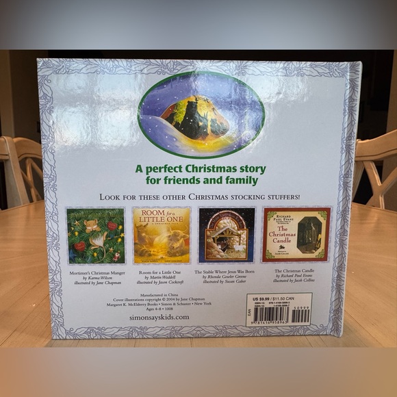 Bear Stays Up for Christmas – Children’s Book by Karma Wilson & Jane Chapman - Picture 4 of 12